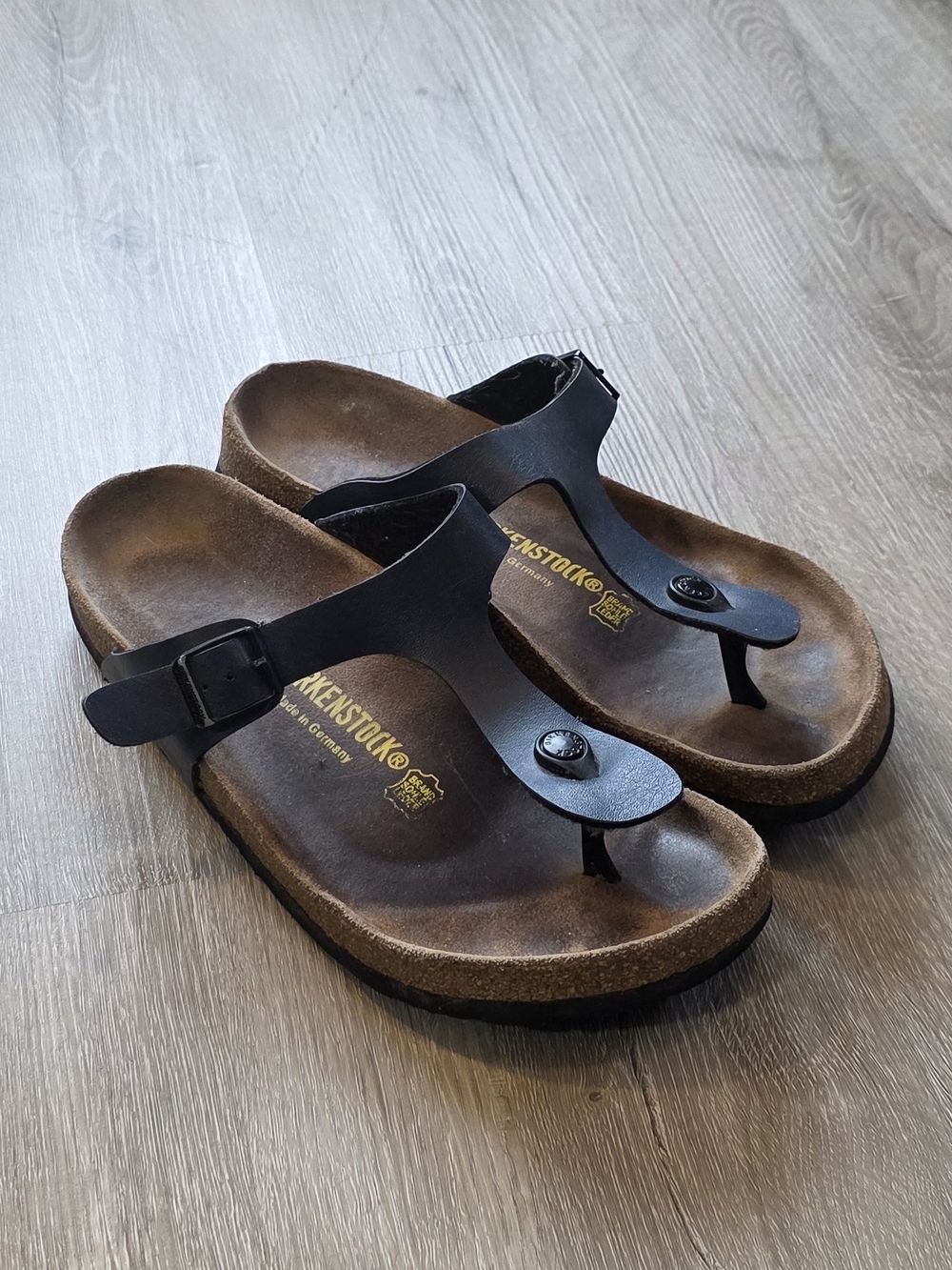 Birkenstock Gizeh Sandals Women’s 9-9.5 EUR 40 Navy Blue Leather Thong Slip On